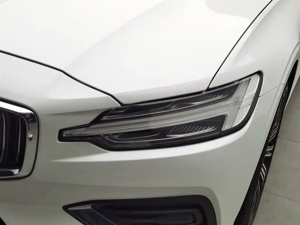 Volvo S60 2021 T4 Luxury