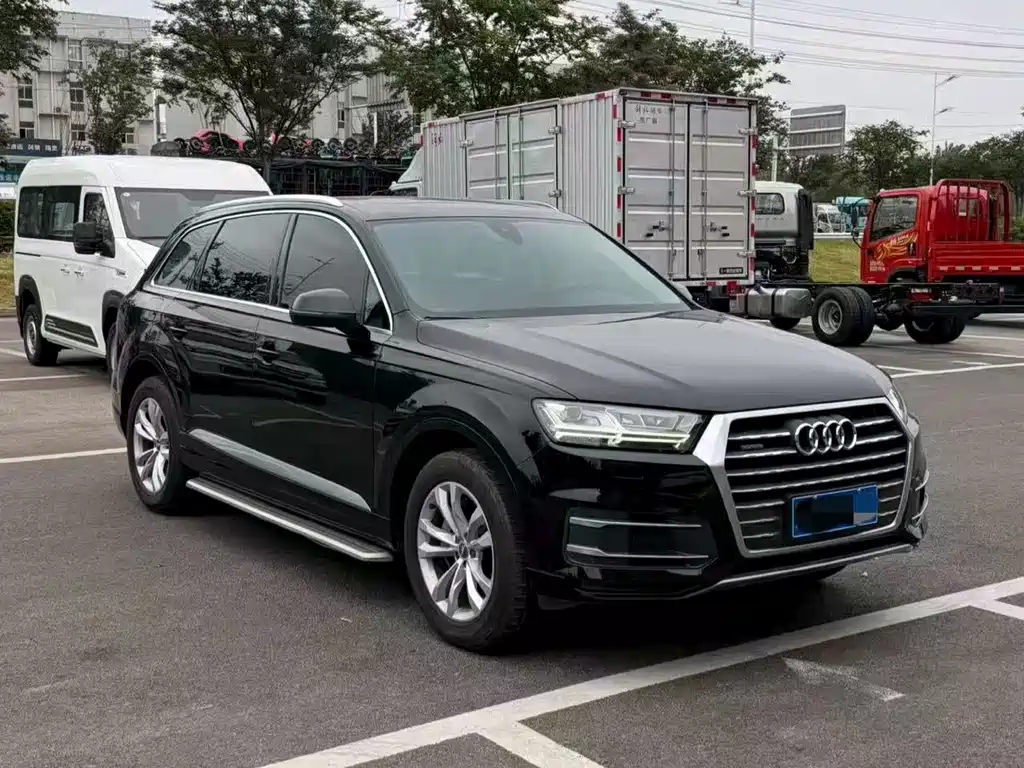Audi Q7 — миниатюра 3