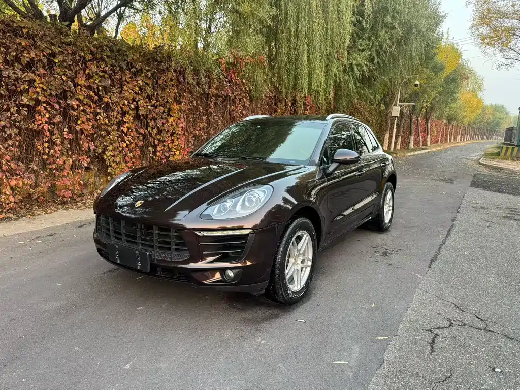 Porsche Macan 2016