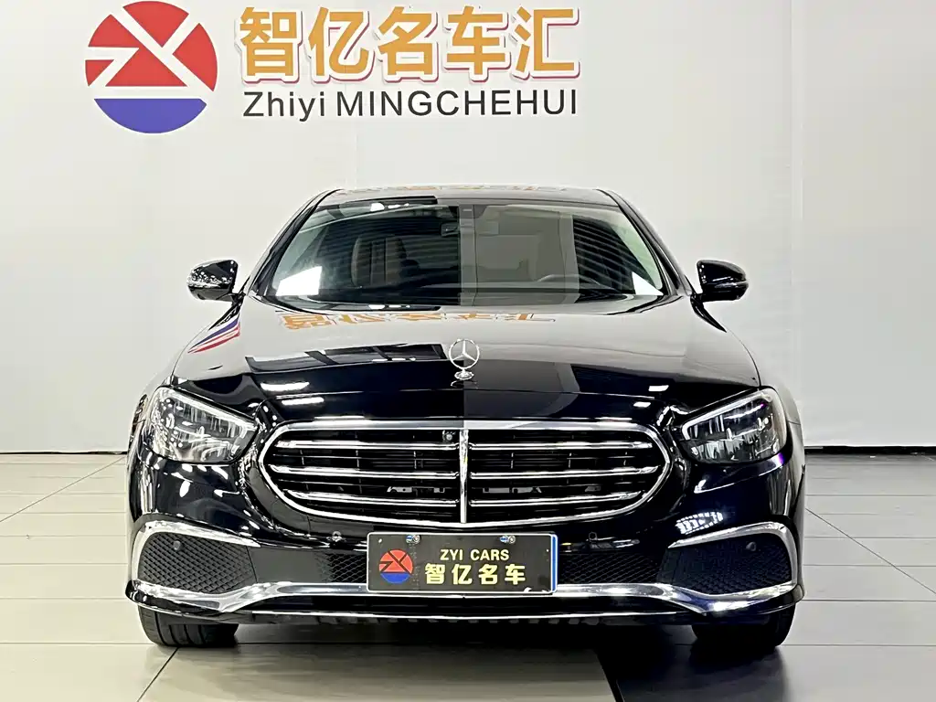 Mercedes-Benz E-Class — миниатюра 2
