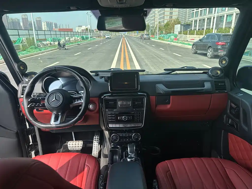 Mercedes-Benz G-Class — миниатюра 11
