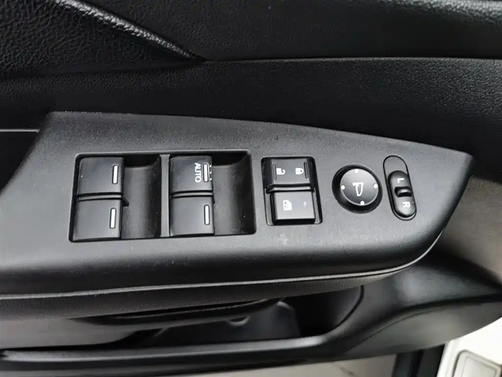 Honda CR-V 2016 2.0L