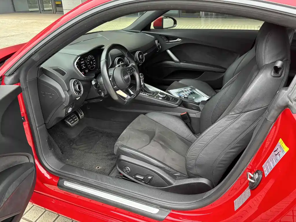 Audi TT — миниатюра 5