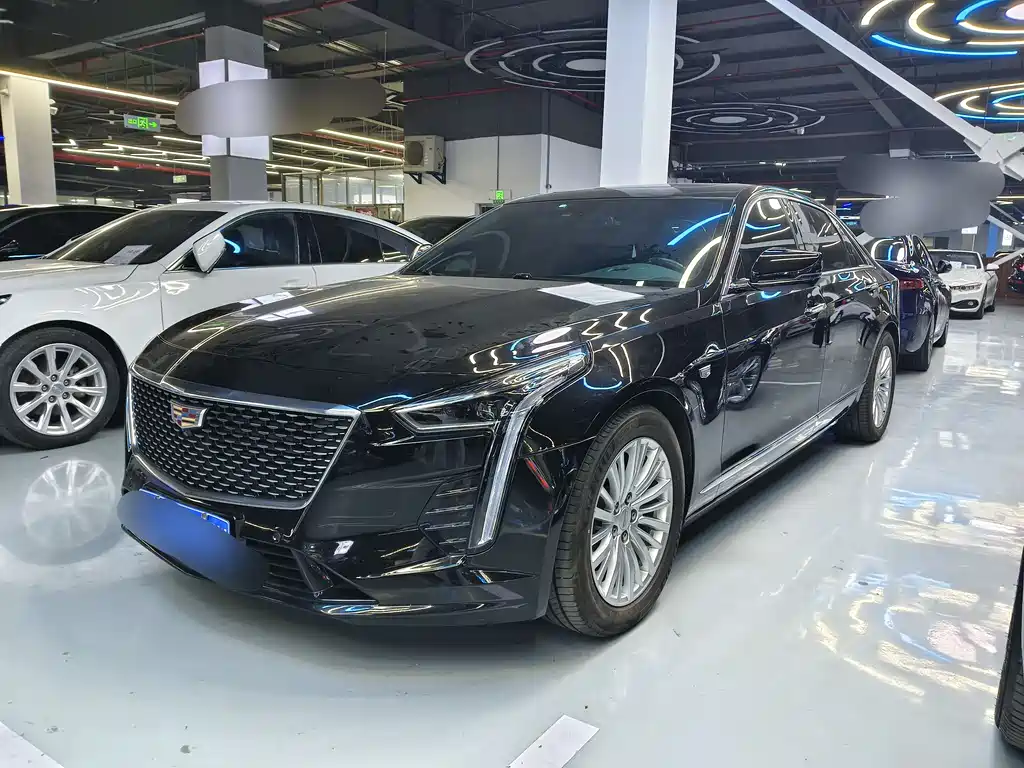 CADILLAC CT6