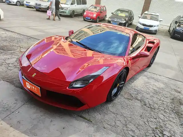 FERRARI 488 2017