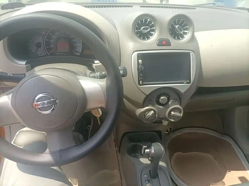 Nissan March — миниатюра 10