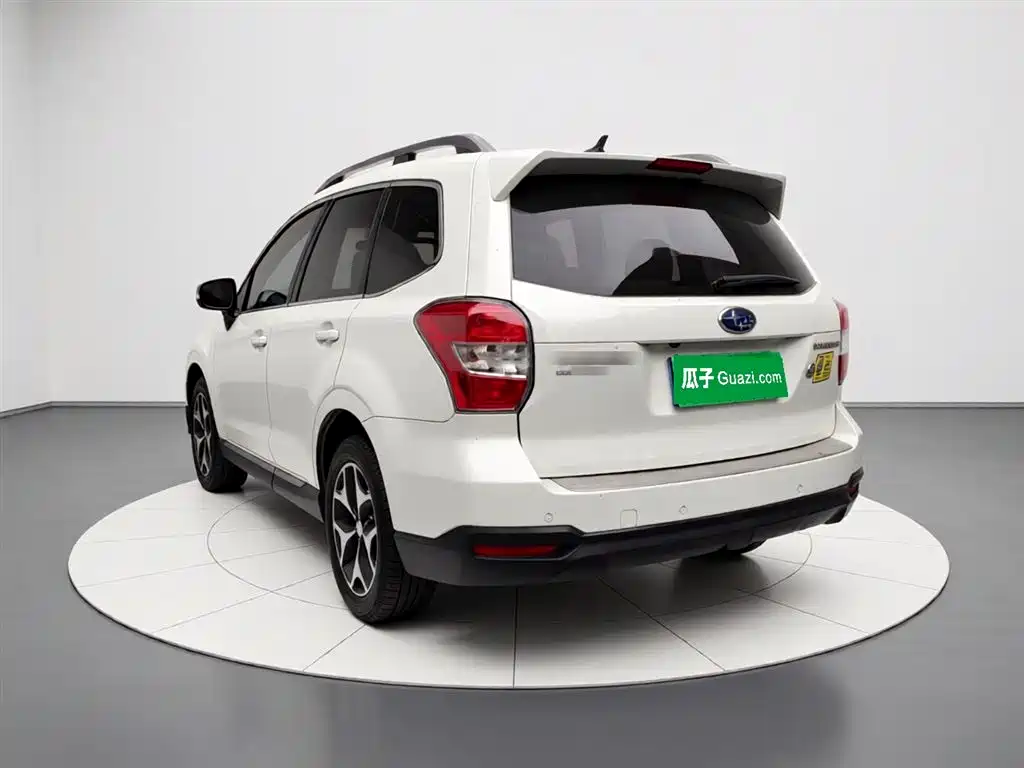 Subaru Forester 2015 2.0i