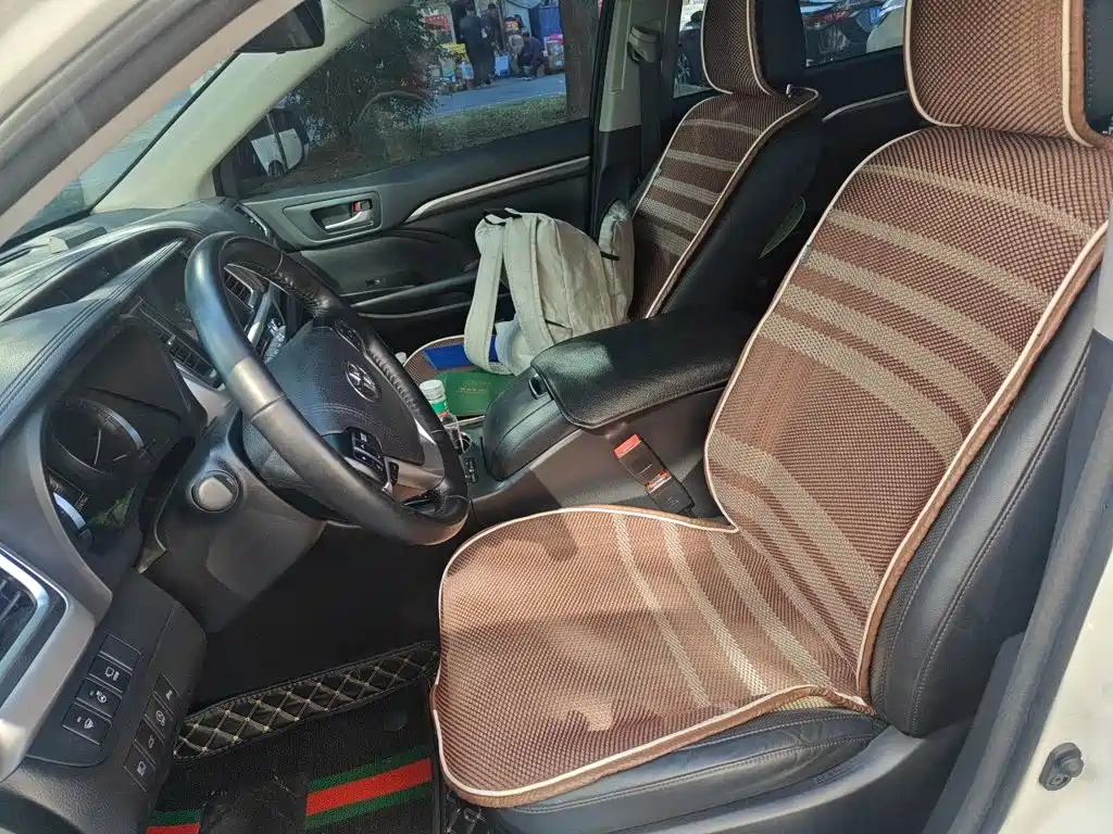 Toyota Highlander — миниатюра 8