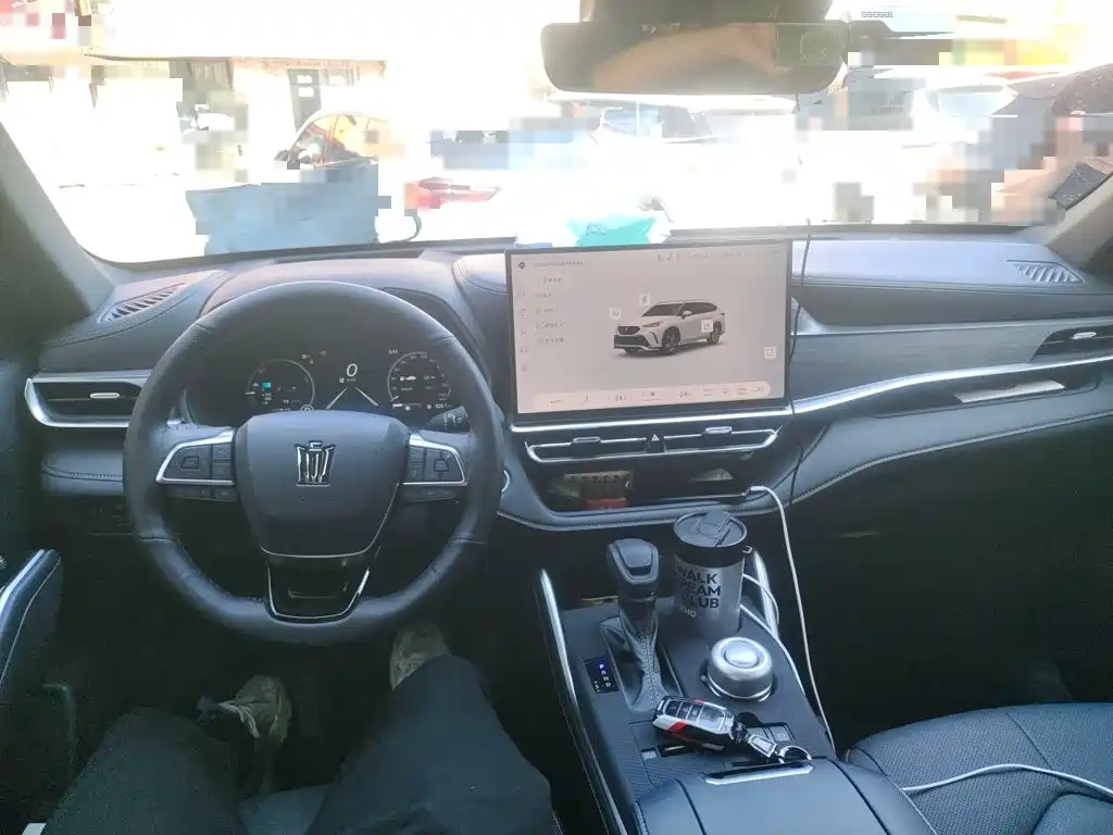 Toyota Crown Kluger — миниатюра 13