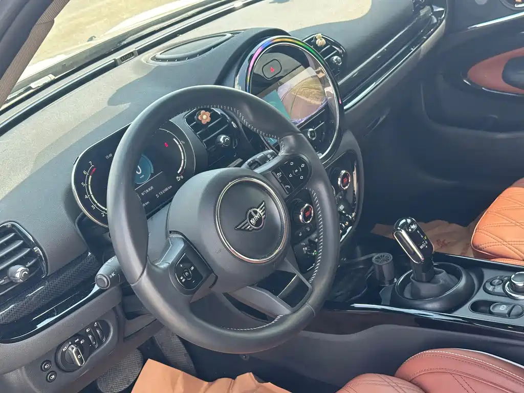 MINI Mini Clubman — миниатюра 6