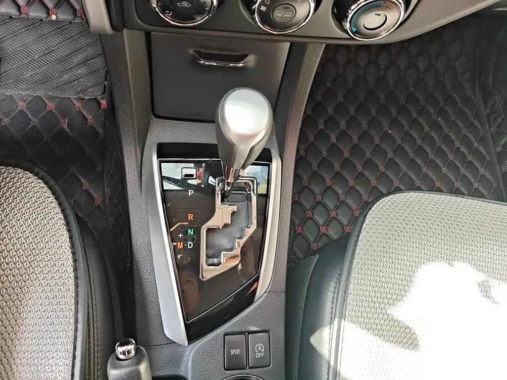Toyota Corolla — миниатюра 10