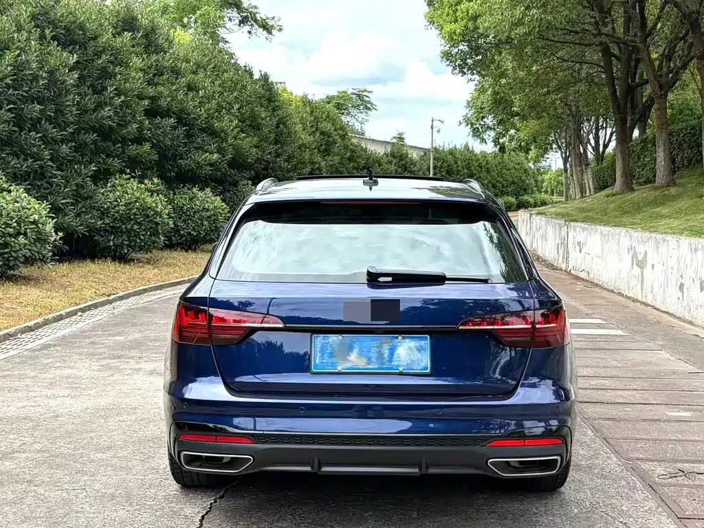 Audi A4 (Import) — миниатюра 8