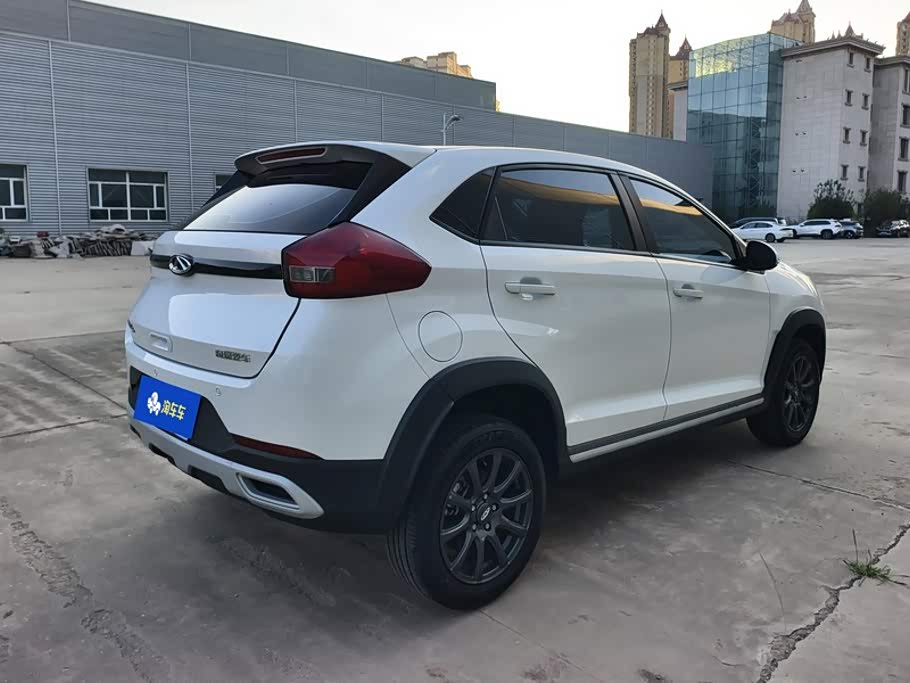 CHERY Tiggo 3x 1.5 л 2024 г. Белый, пробег 5000 км