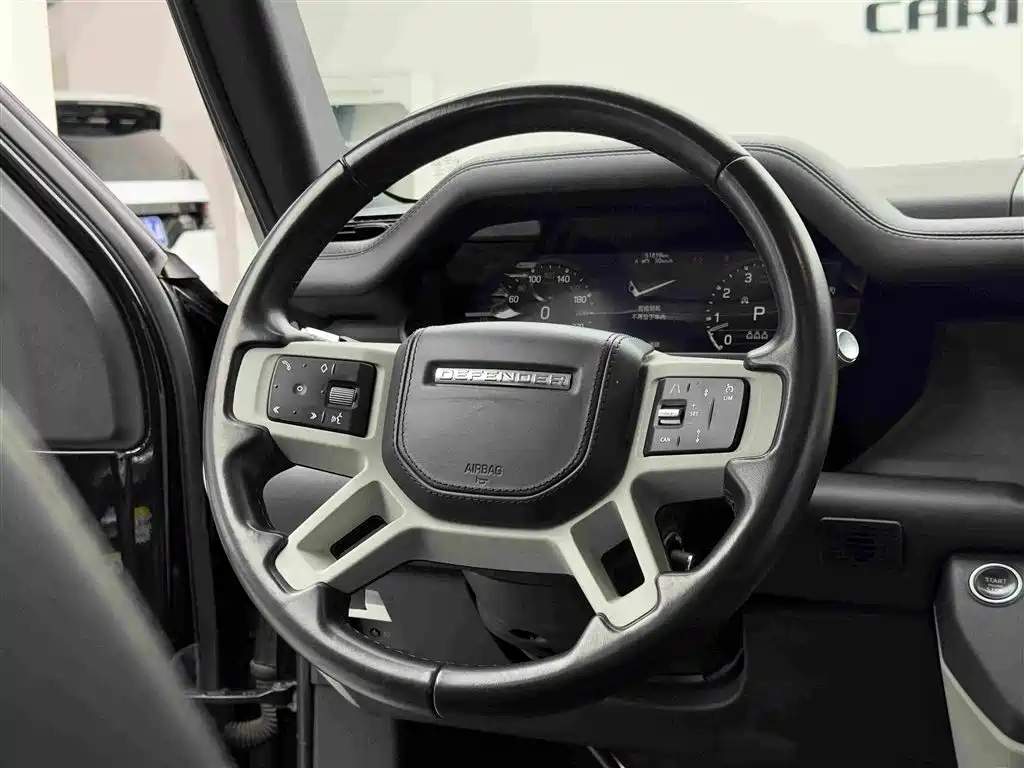 Land Rover Defender — миниатюра 13