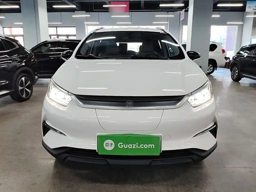 BYD Yuan Pro — миниатюра 3