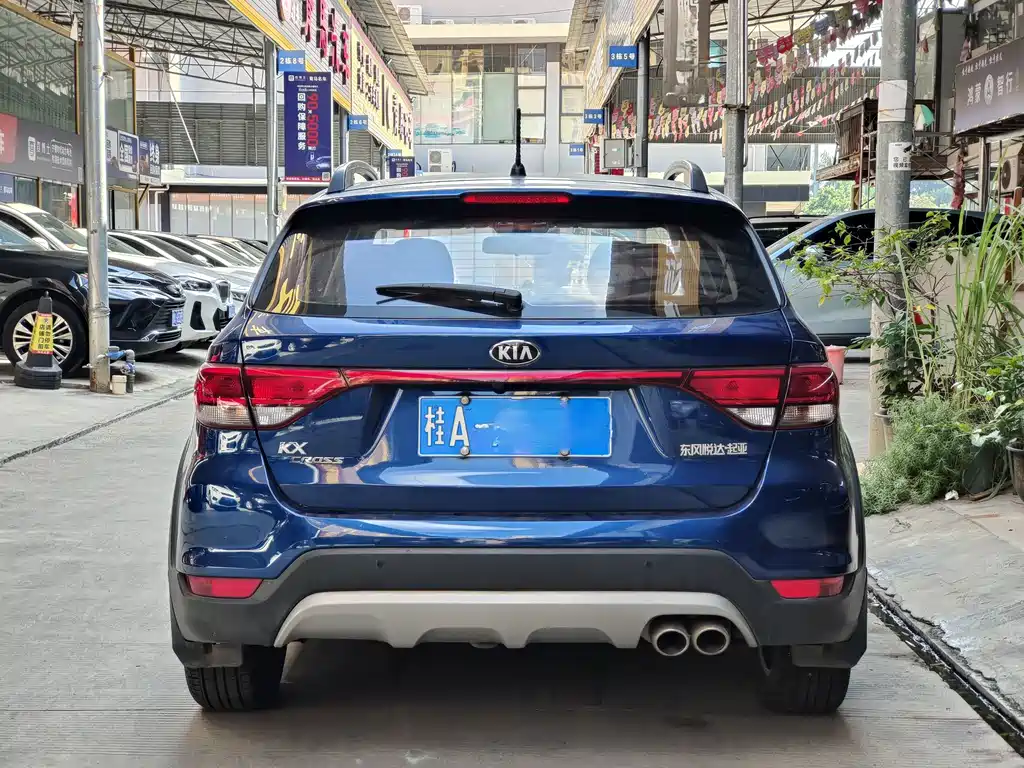 Kia KX Cross — миниатюра 4