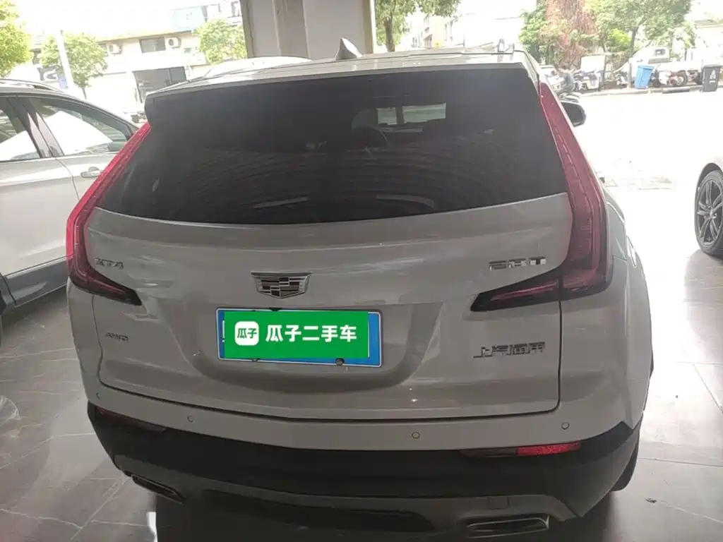 Cadillac XT4 — миниатюра 6