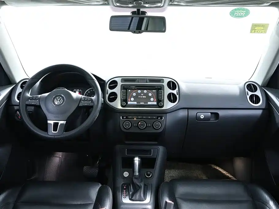 Volkswagen Tiguan — миниатюра 8