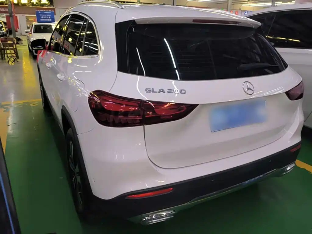 Mercedes-Benz GLA — миниатюра 5