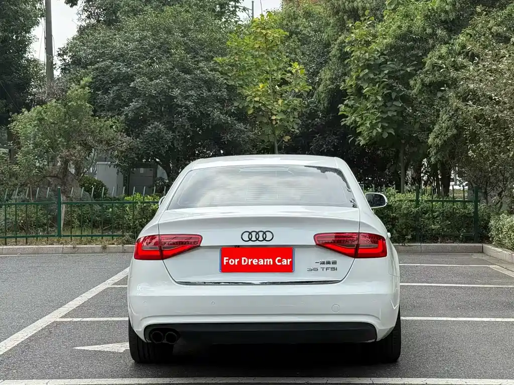 Audi A4L — миниатюра 7