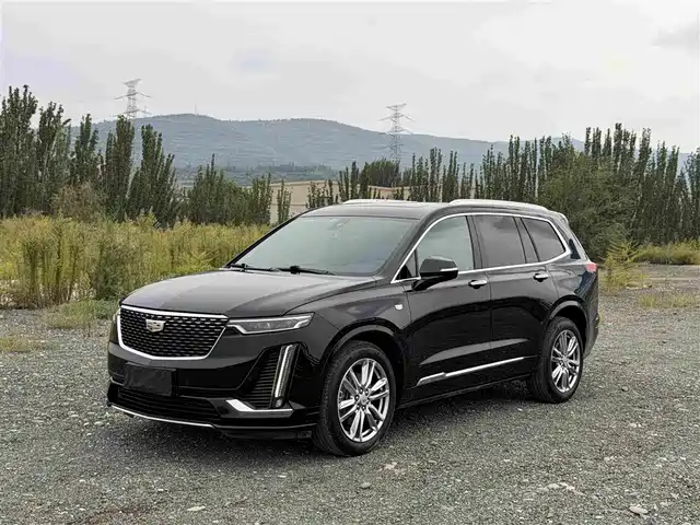 Cadillac XT6
