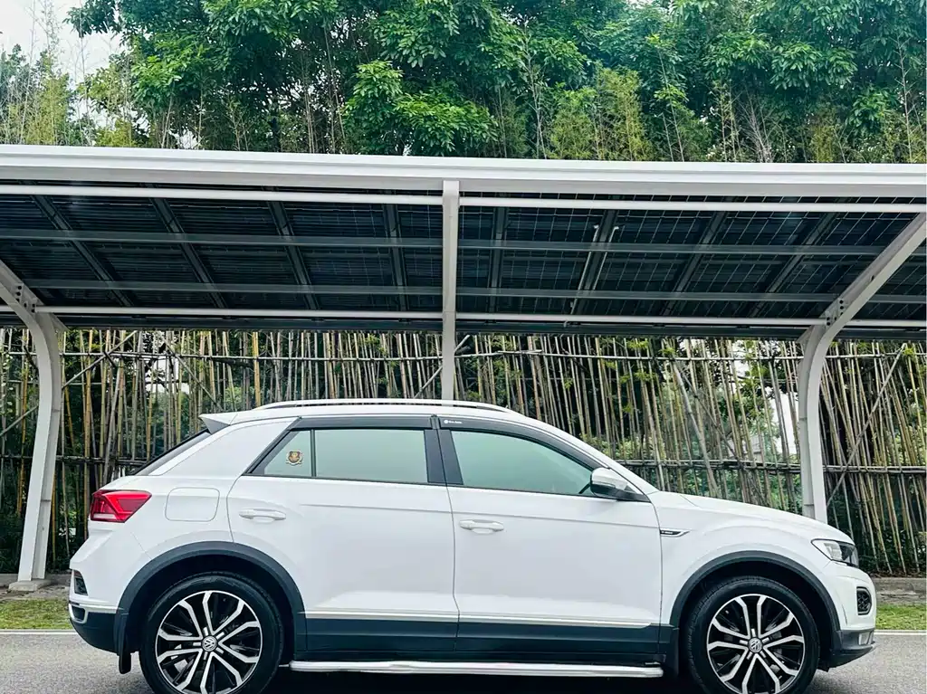 Volkswagen T-Roc 2018 280TSI DSG Comfort V