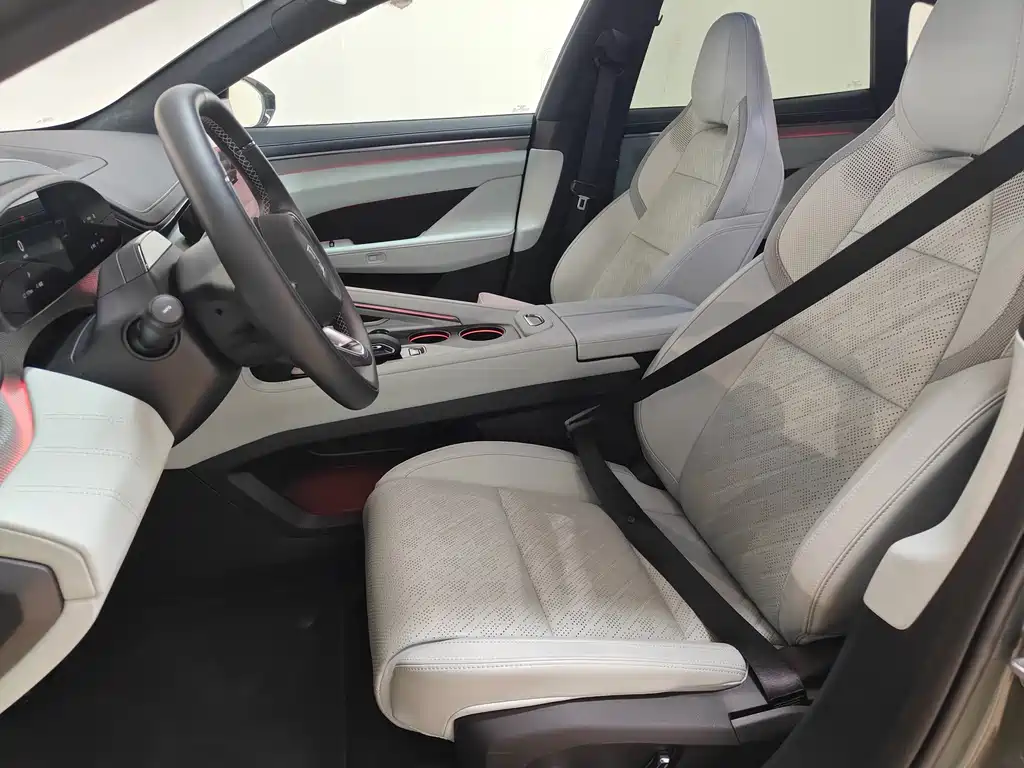 ZEEKR EXTREME KRYPTON 001