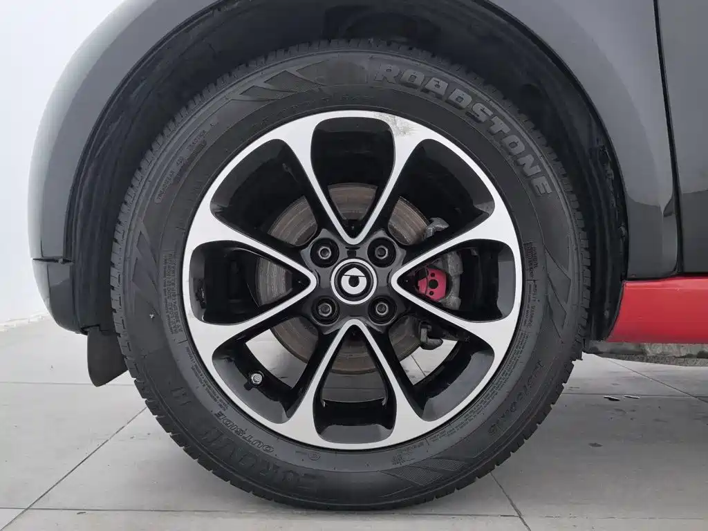 smart Smart Fortwo — миниатюра 17