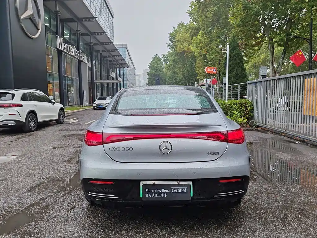 Mercedes-Benz EQE — миниатюра 7