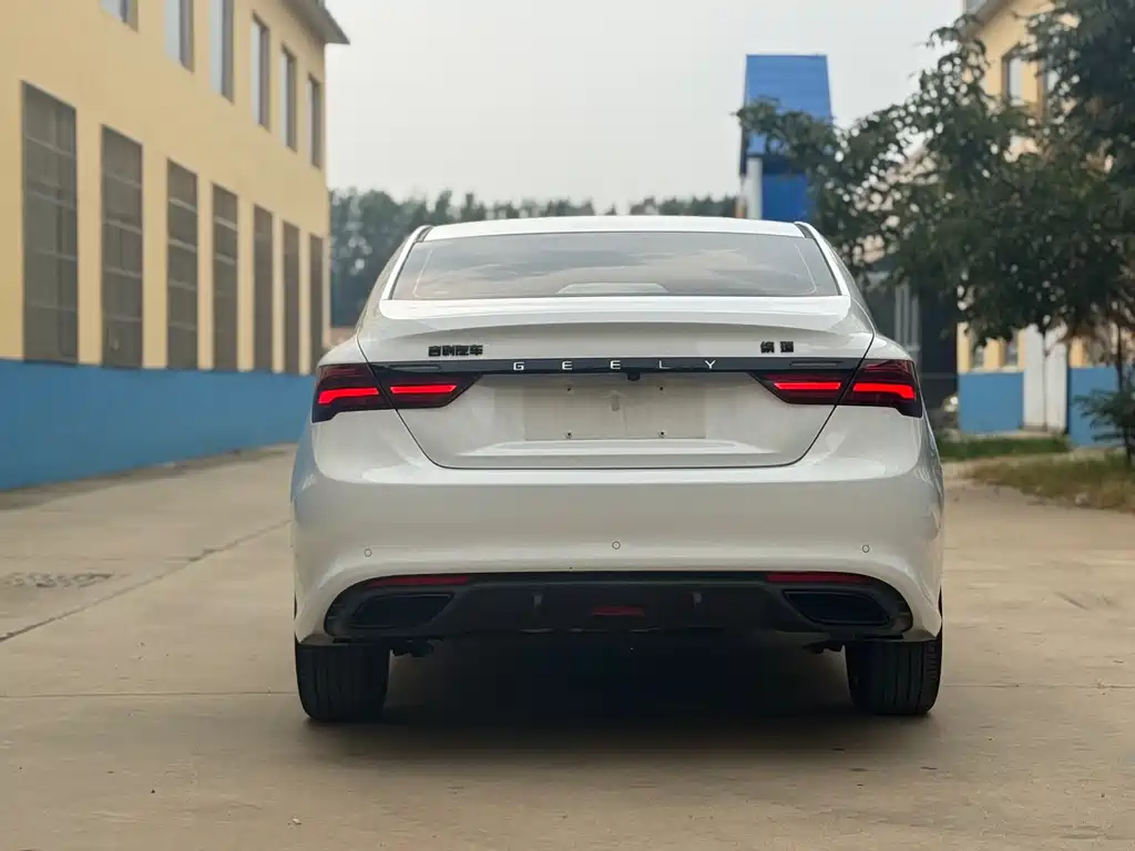 Geely Binrui — миниатюра 8
