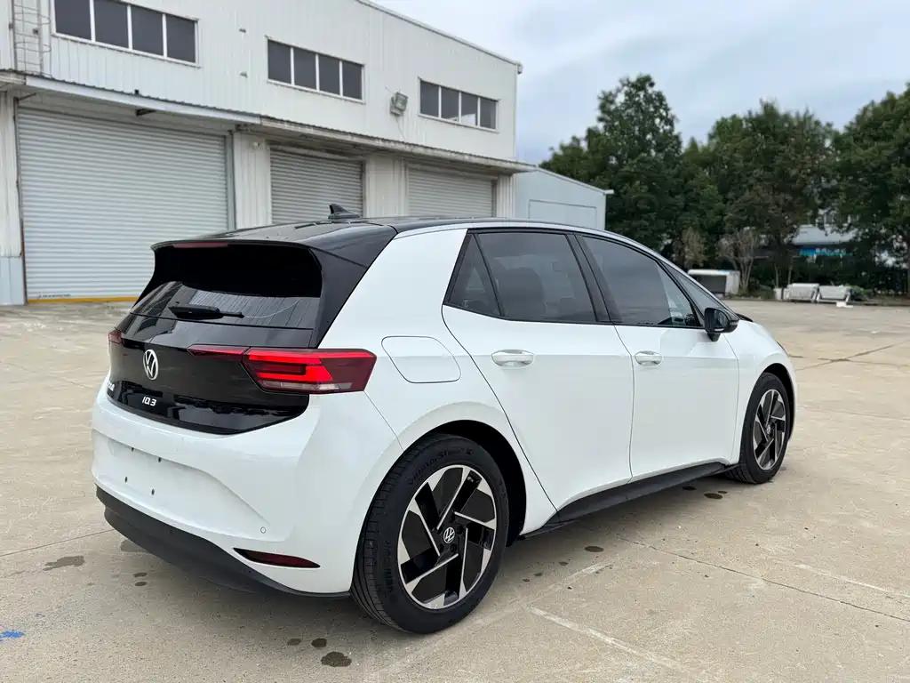 Volkswagen ID.3 — миниатюра 7