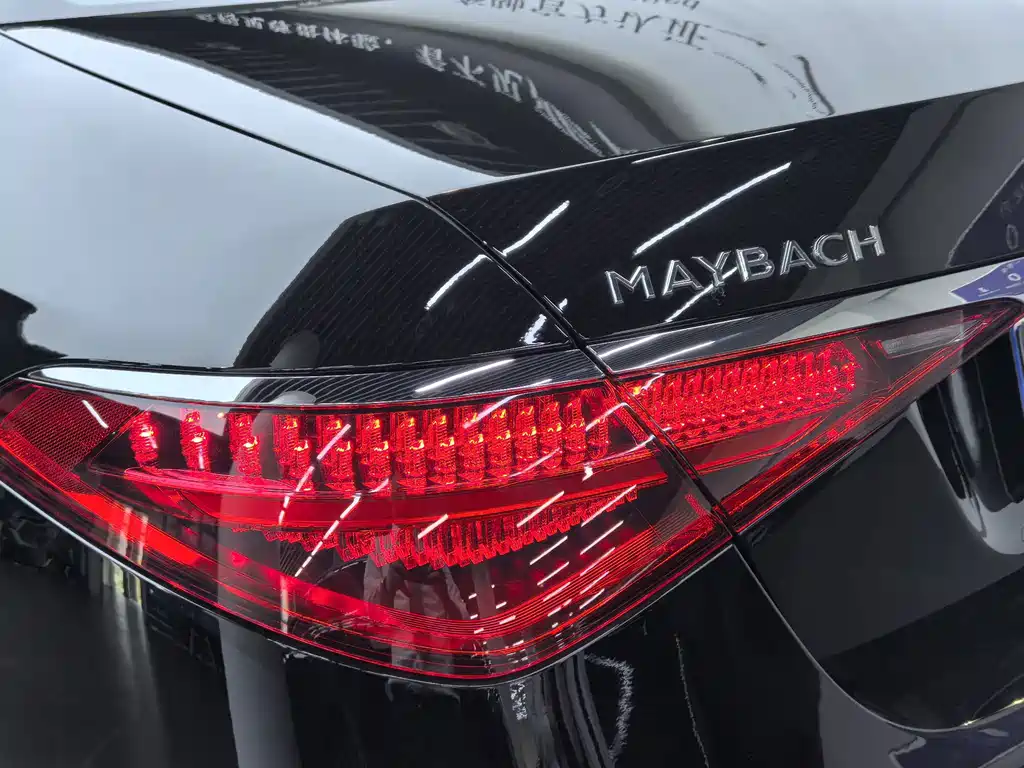 Mercedes-Benz S-Class — миниатюра 17