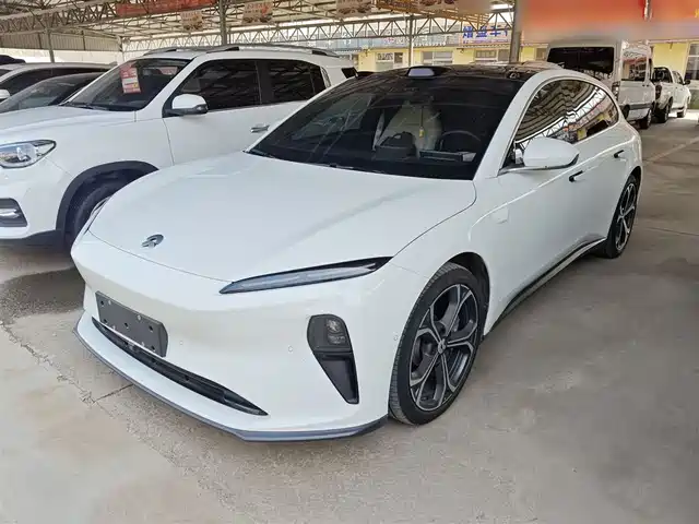 2024 Nio ET5