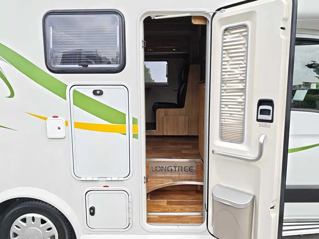 IVECO Ousheng — миниатюра 6