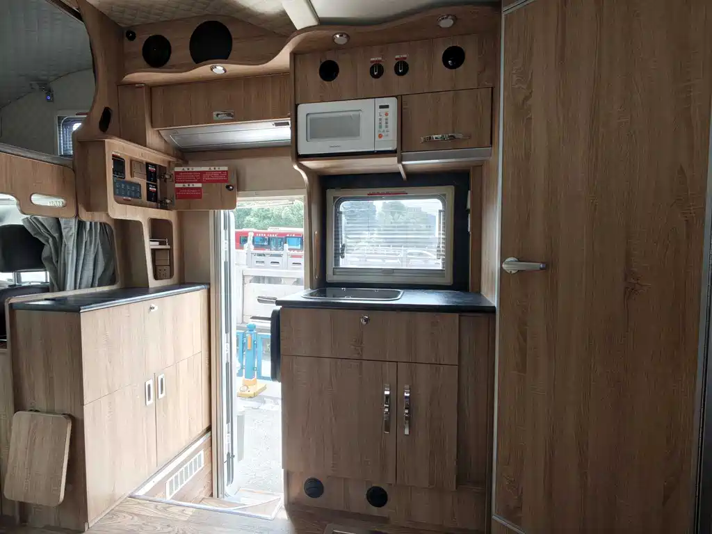 IVECO Ousheng — миниатюра 12