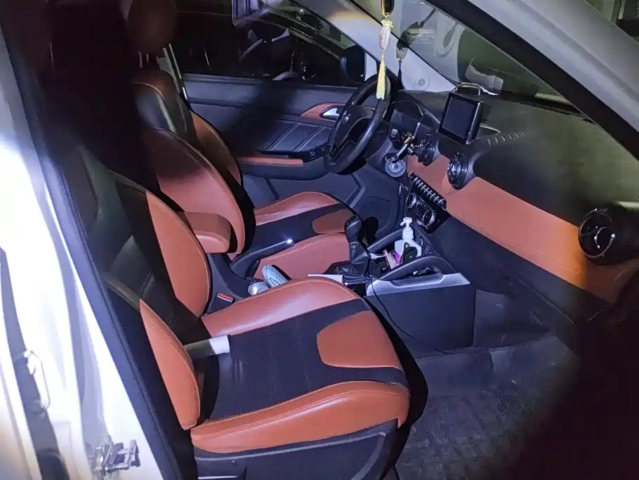 BAIC Senova X35 — миниатюра 8
