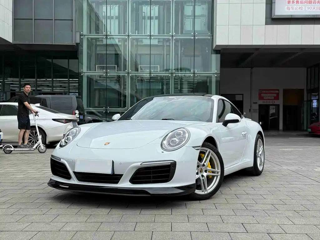 Porsche 911 2018