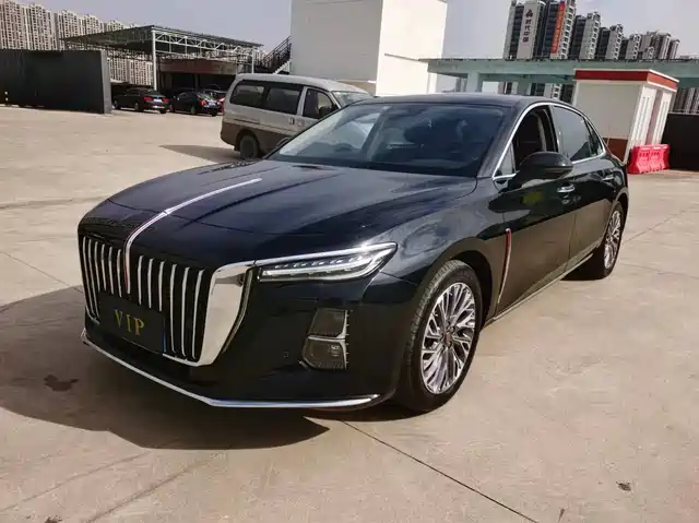 RED FLAG HONGQI H5 2023