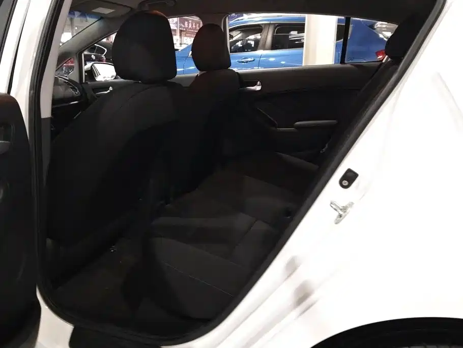 Kia K3S — миниатюра 11