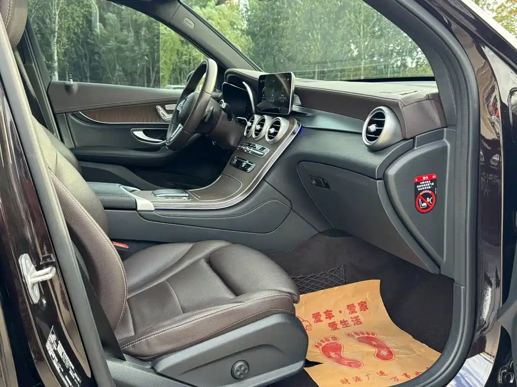 Mercedes-Benz GLC — миниатюра 28