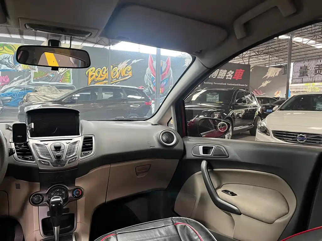 Ford Fiesta Sedan 1.5L Auto Fashion Type, фото 12