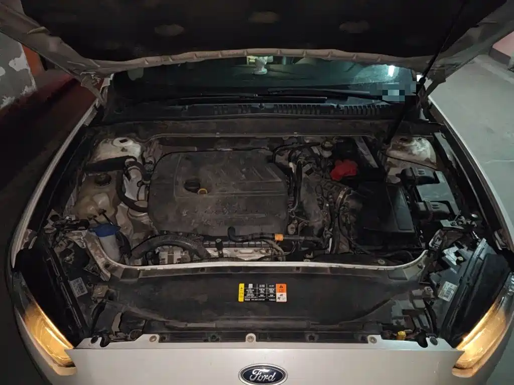 Ford Mondeo — миниатюра 11