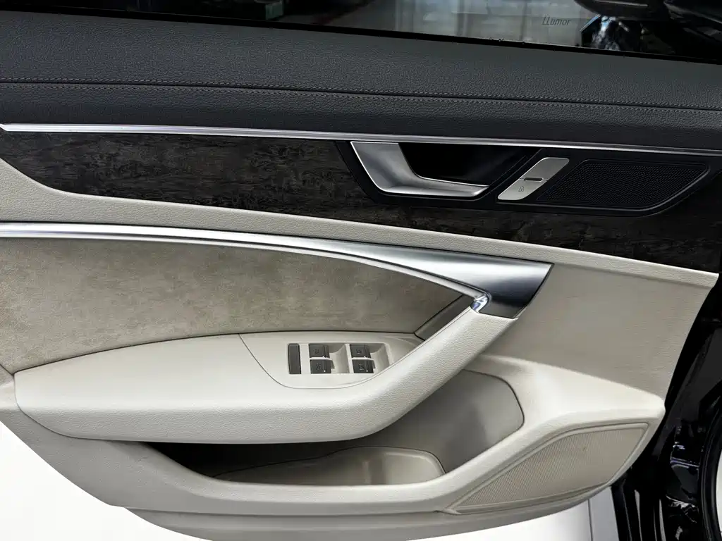 Audi A6L — миниатюра 11