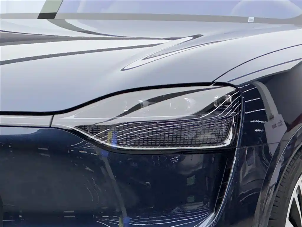 AITO ASK THE WORLD M9