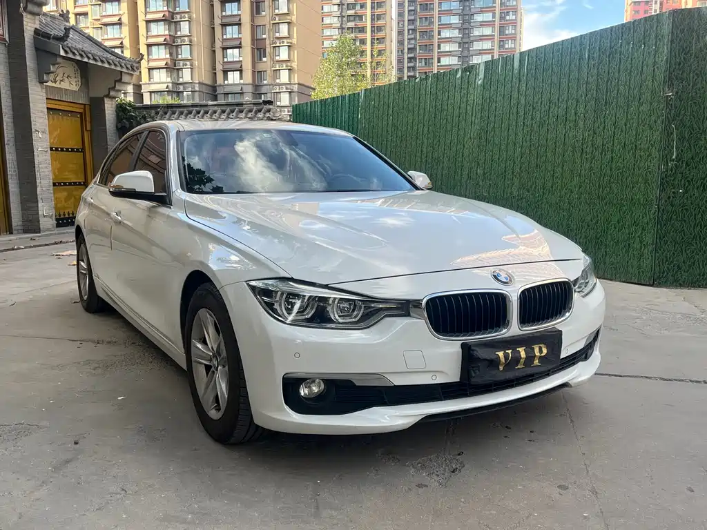 BMW 3 Series — миниатюра 3