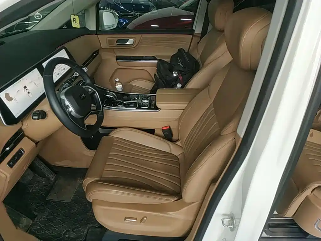 JAC Refine Refine RF8 PHEV — миниатюра 15