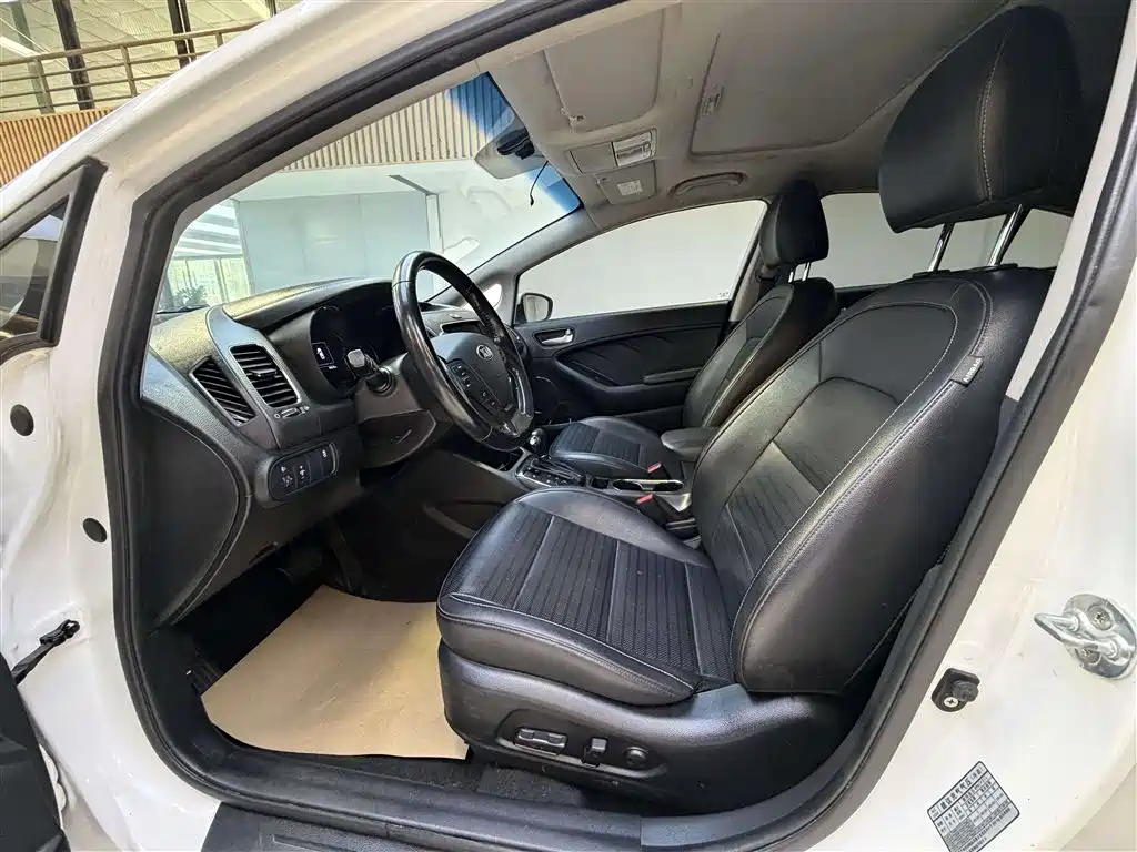 Kia K3 — миниатюра 4
