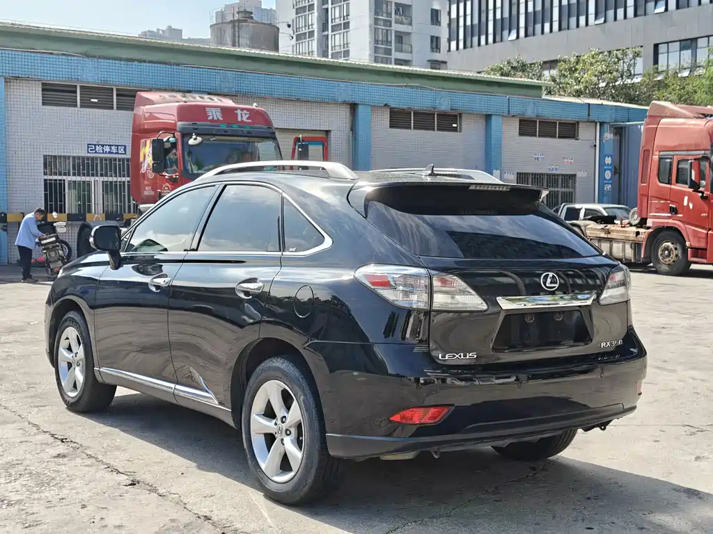 Lexus RX 2011 270 Luxury
