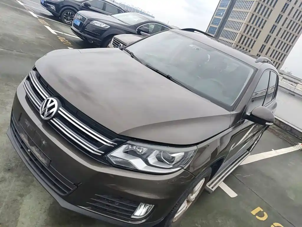 Volkswagen Tiguan — миниатюра 2