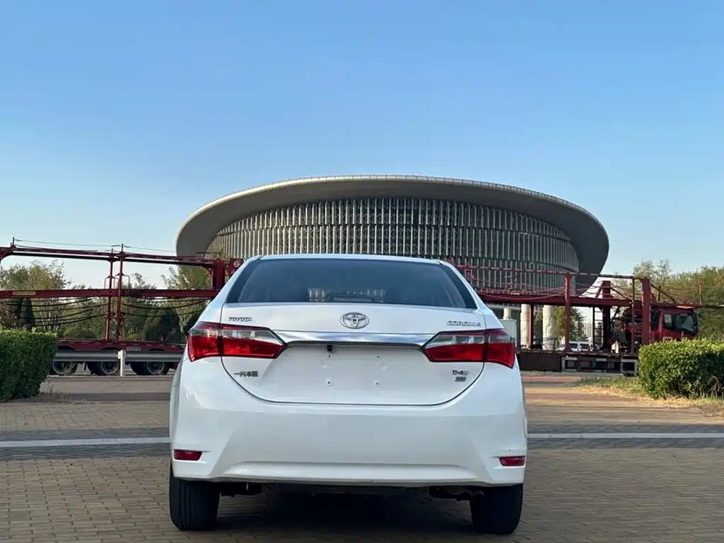 Toyota Corolla — миниатюра 5